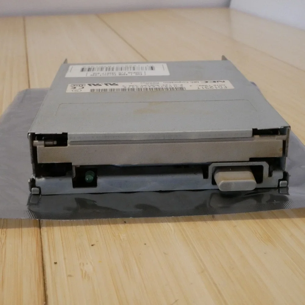 NEC HP 3.5 inch Floppy‎ Disk Drive FD1231T Internal Desktop 1.44MB Tested - 38
